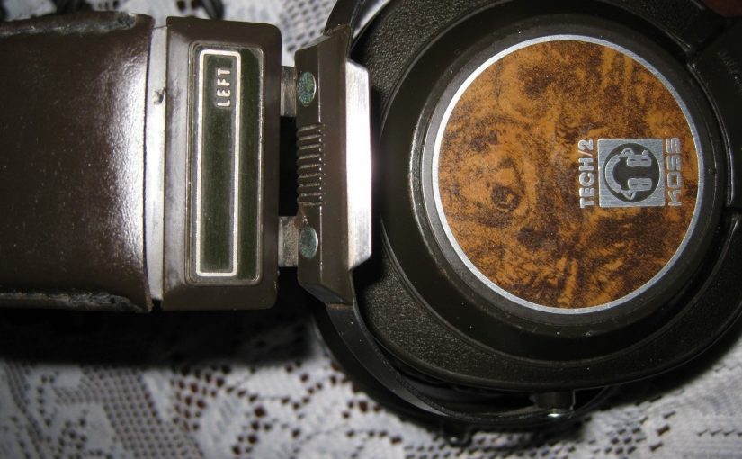 Picture of the Koss Tech/2 vintage headphones, left ear cup, back view.