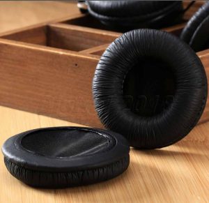Picture of a set of replacement ear cushions in black for the Sony MDR-V500 studio monitor headphones.