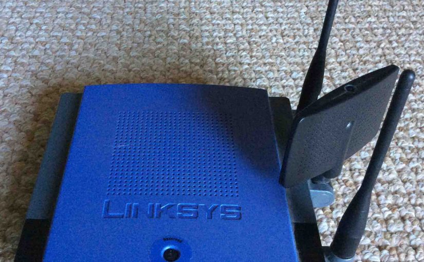 Picture of the Linksys WRT300N V1 Broadband wireless router, front view.