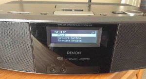 Picture of the Denon S-32 Audio Wi-Fi Player, displaying its Setup menu.
