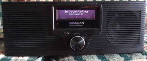 Picture of the Sangean WFR-20 Internet Radio, displaying the Initialising Network screen.