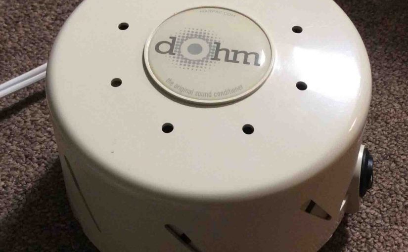 Picture of the Dohm DS White Noise Machine, Top View.