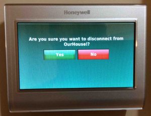 Picture of the Honeywell RTH9580WF smart t-stat , displaying the WiFi Network Disconnect Confirmation prompt screen.