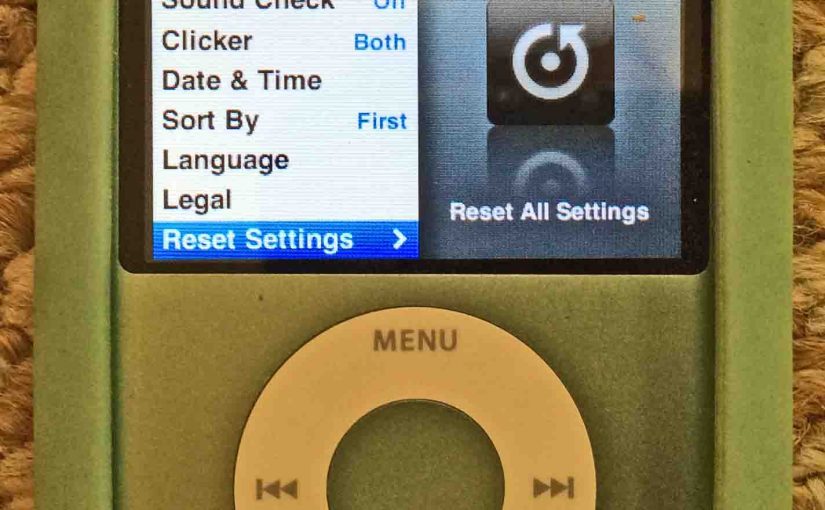 Picture of the iPod Nano 3rd Gen Portable Player. displaying the Settings menu, with the Reset Settings option selected.
