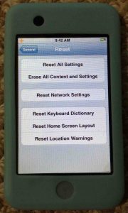 Picture of the Apple iPod Touch Portable Media Player, displaying the Reset menu.