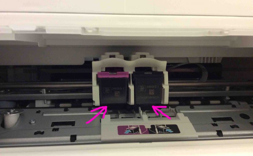 Picture of the HP DeskJet 3630 series printer ink cartridges, correctly installed in HP 3632 printer.