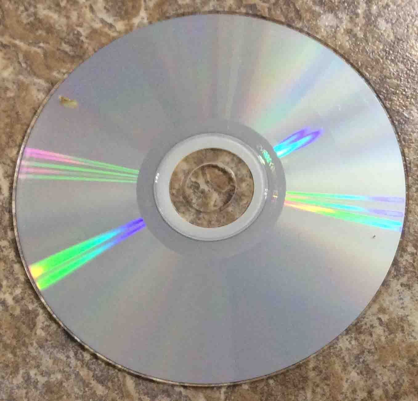 How to Fix a Scratched PS3 Disc, PS3 CD, PS3 DVD - Tom's Tek Stop