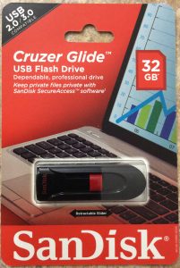 Picture of the Cruzer Glide™ 32 GB Sandisk USB flash drive, original package, front view.