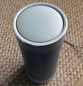 Picture of the Microsoft Invoke Cortana speaker light pattern, showing either normal standby mode or that the speaker is powered off.