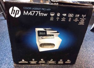 Picture of the HP Color Laserjet Pro FDW M477 packaging, side view 1.