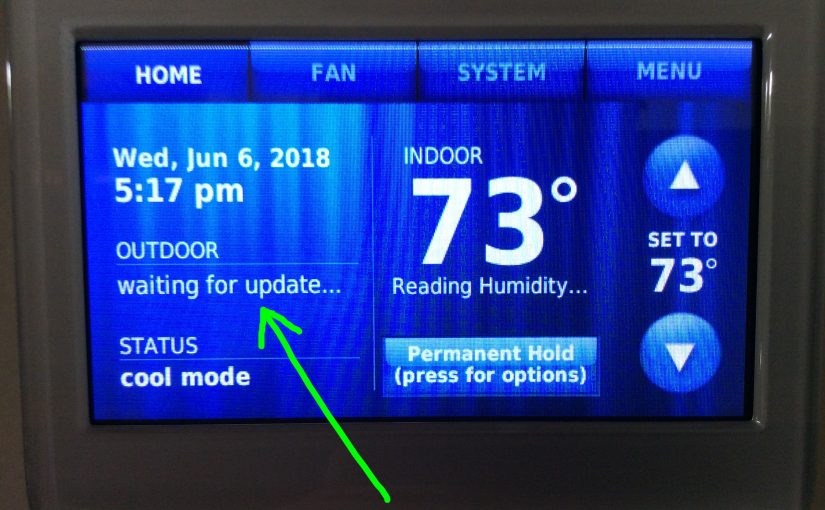 Screenshot of the Honeywell RTH9580WF thermostat, showing its -Waiting for Update- message immediately aFter power up.