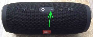 JBL Charge 3 buttons layout guide. Picture of the JBL Charge 3 power bank speaker. Showing its -Connect Plus- button highlighted.