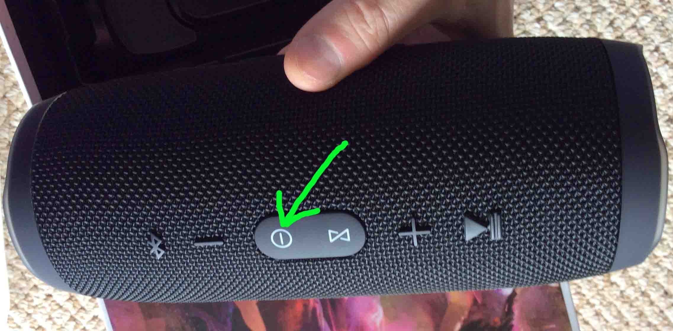 How to JBL to iPhone 11 Tom's Tek Stop