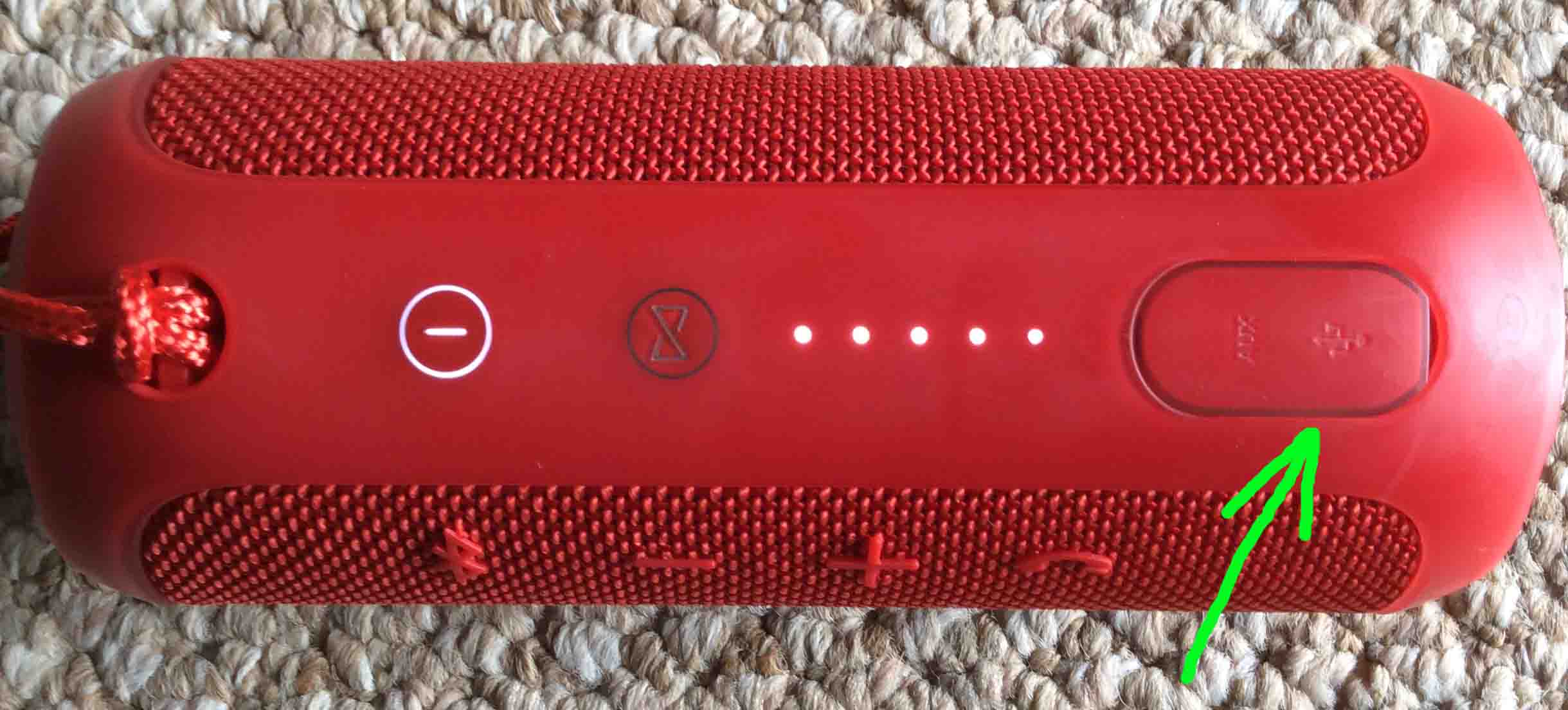 Weggelaten Hectare Rijk How to Charge JBL Flip 3 Bluetooth Speaker - Tom's Tek Stop