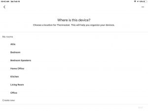 ภาพหน้าจอของแอพ Google Home บน iOS แสดงว่าหน้าจออุปกรณ์นี้อยู่ที่ไหน
