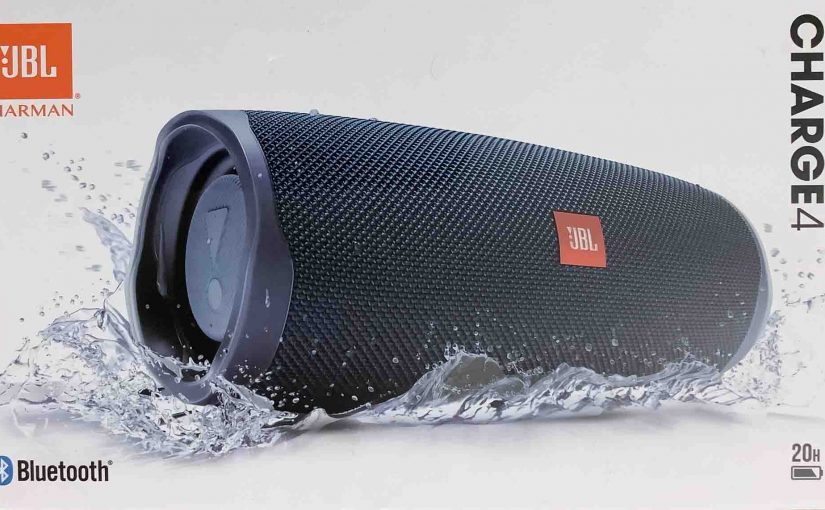 Picture of the JBL Charge 4 packaging, front view.