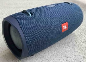 Left front view of the JBL Xtreme 2 portable Bluetooth speaker.