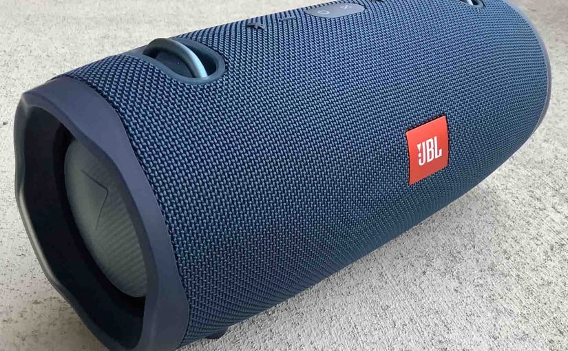 Left front view of the JBL Xtreme 2 portable Bluetooth speaker.