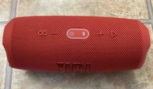 Top front view of the JBL Charge 5.