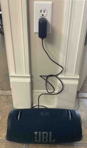 Picture of the speaker charging.