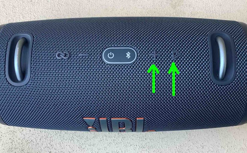 JBL Xtreme 3 speaker top, showing the -Volume Up- and -Play-Pause- buttons.