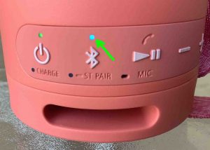 Picture of the -Pairing Status- lamp on the Sony SRS XB13 speaker. How to Make Sony SRS XB13 Discoverable.