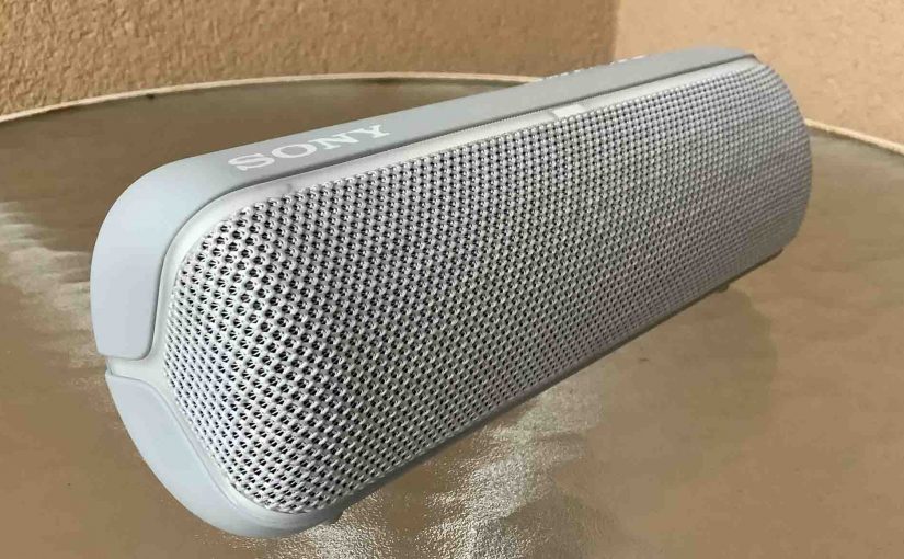 The front left view of the Sony SRS XB22 speaker.
