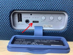 Picture of the USB-C input port at the rear of the speaker. 