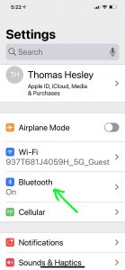 Screenshot of the -Bluetooth- option on the iPhone -Settings- page.