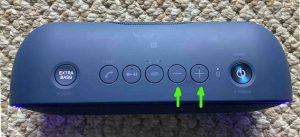 Picture of the Volume buttons on the Sony SRS XB20 speaker.