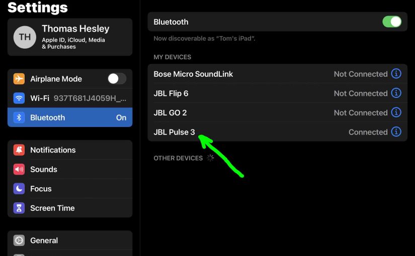 Picture of the iPadOS Bluetooth Settings page, showing the JBL Pulse 3 as Connected.