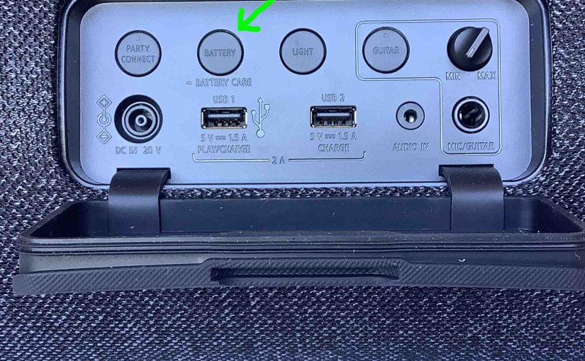 Picture of the Battery button on the Sony SRS XG500 boombox speaker.
