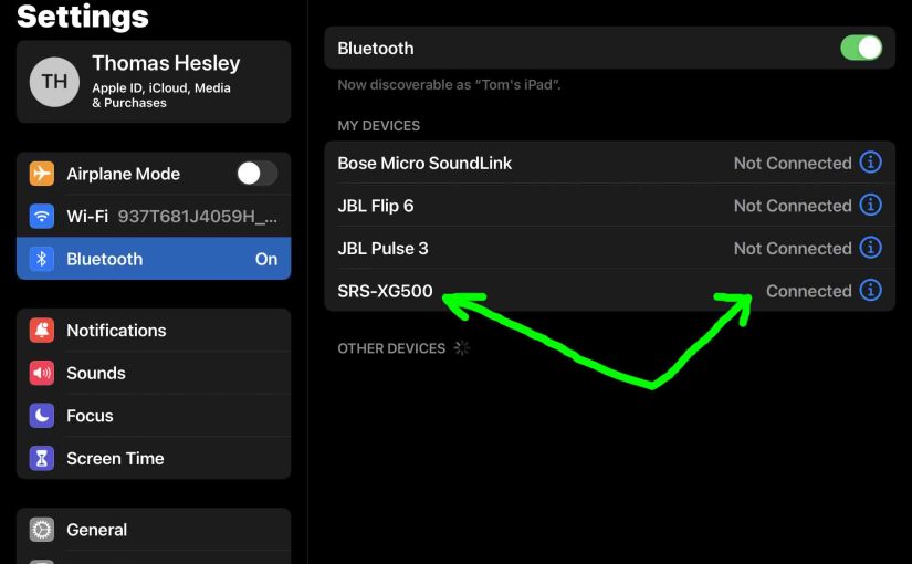 Screenshot of the Sony SRS XG500 speaker showing as connected on iPadOS.