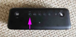 Picture of the Phone and BATT button on the Sony SRS XB30 speaker.