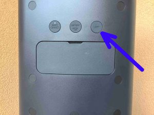 Picture of the Light button on the back of the Sony SRS XP500 speaker.